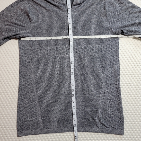 Qor Tec Seamless 1/2 Zip Athletic Shirt - Picture 2 of 10